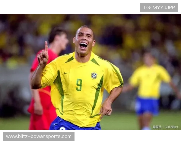 全球足球巨星宠物盘点 谁的萌宠最具魅力与个性